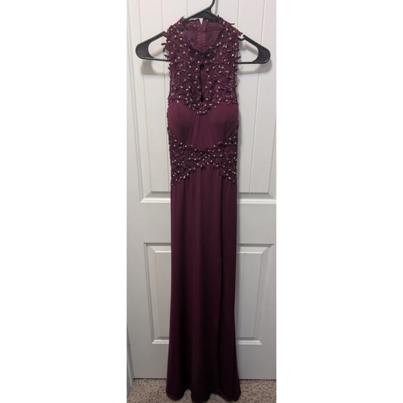 City Triangles Maroon Maxi Dress Formal Prom Lace Embellished Rhinestones Size 5 - Picture 1 of 14